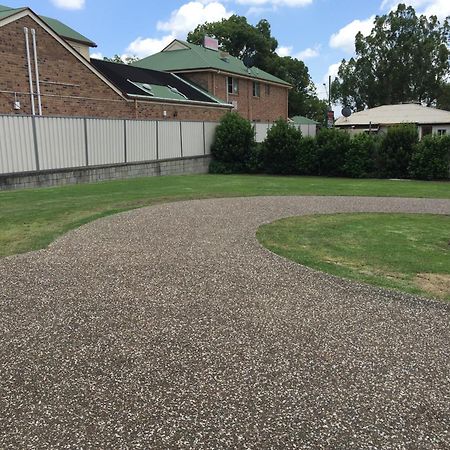 Country Gardens Motor Inn Toowoomba Dış mekan fotoğraf