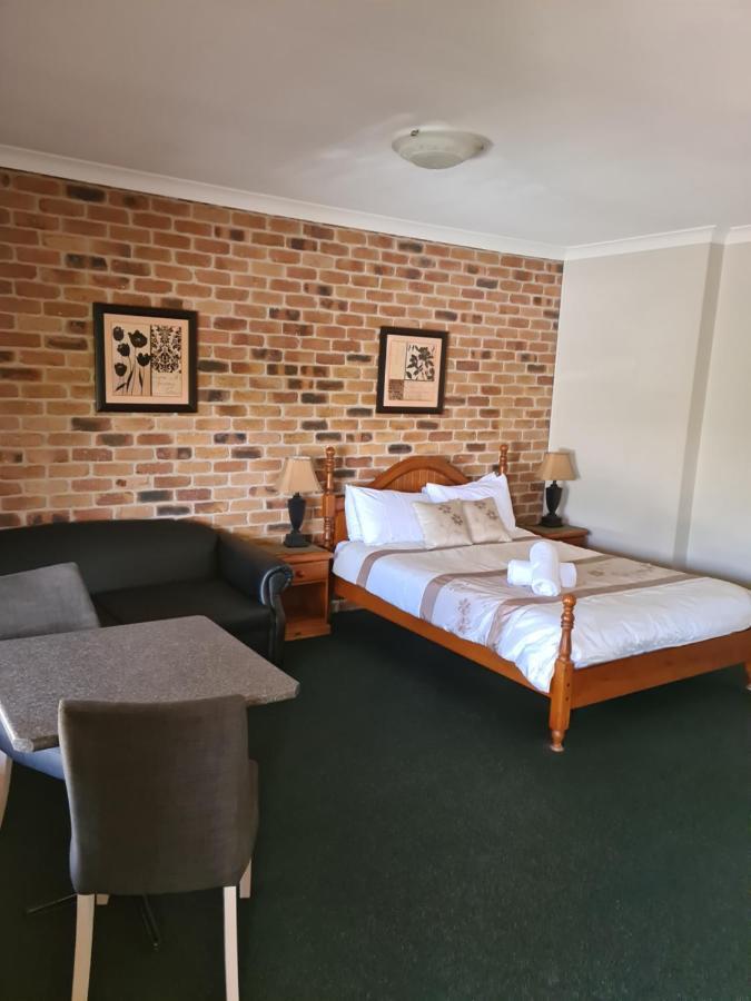 Country Gardens Motor Inn Toowoomba Dış mekan fotoğraf