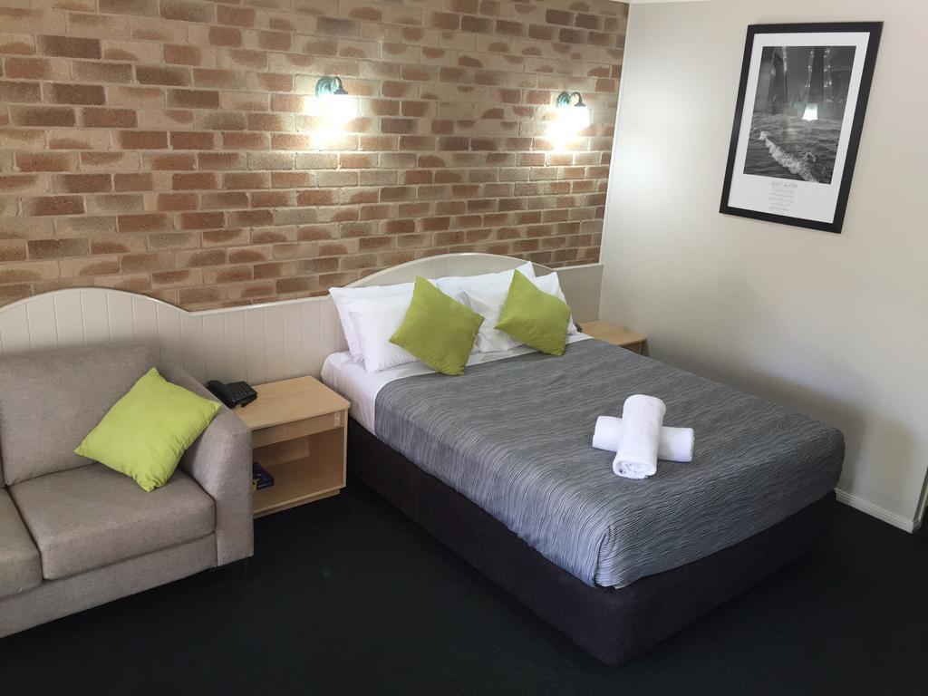 Country Gardens Motor Inn Toowoomba Dış mekan fotoğraf