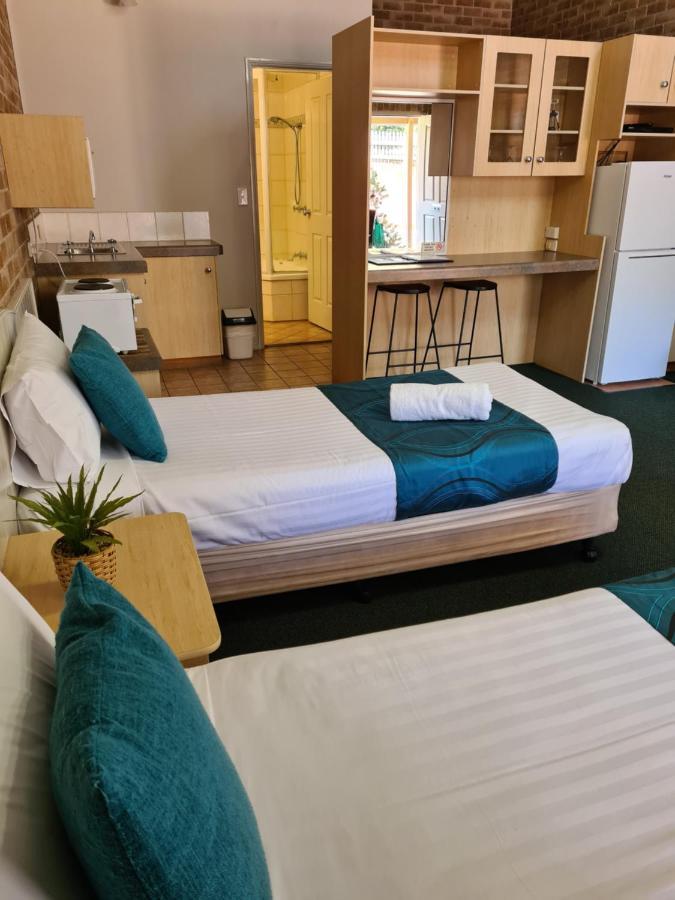 Country Gardens Motor Inn Toowoomba Dış mekan fotoğraf