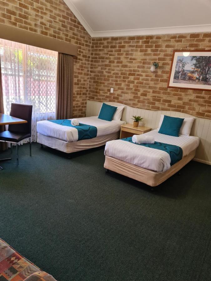 Country Gardens Motor Inn Toowoomba Dış mekan fotoğraf