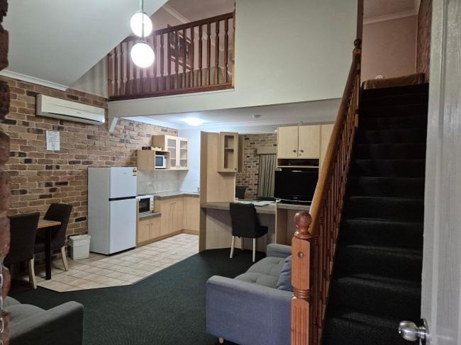 Country Gardens Motor Inn Toowoomba Dış mekan fotoğraf