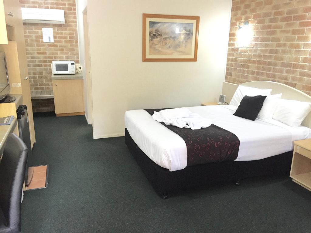 Country Gardens Motor Inn Toowoomba Dış mekan fotoğraf