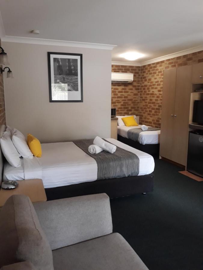 Country Gardens Motor Inn Toowoomba Dış mekan fotoğraf