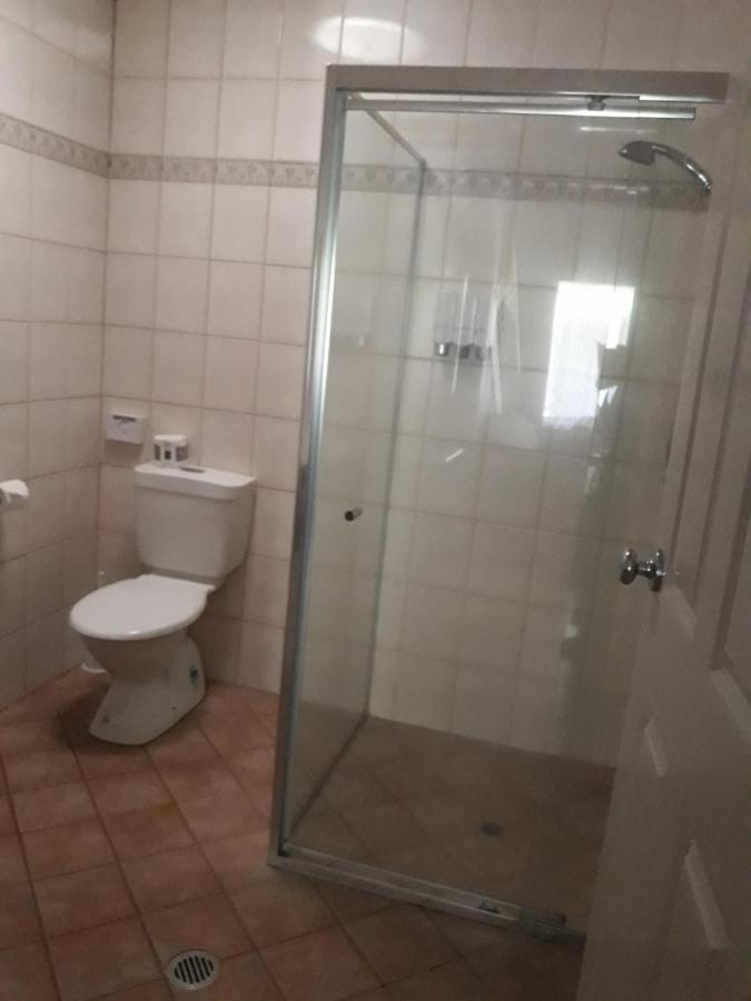 Country Gardens Motor Inn Toowoomba Dış mekan fotoğraf